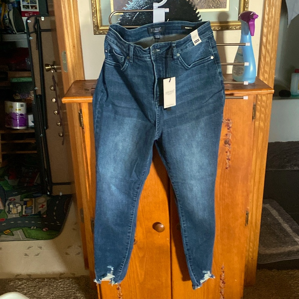 Judy Blue NEW with tags jeans 11/30